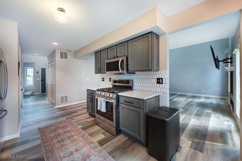 Tiny photo for 229 Spring Point Drive, Carpentersville, IL 60110 (MLS # 12610707)