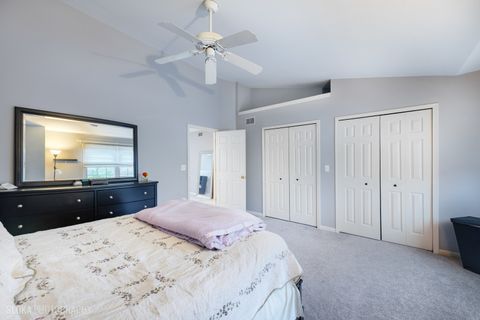 Tiny photo for 229 Spring Point Drive, Carpentersville, IL 60110 (MLS # 12610707)