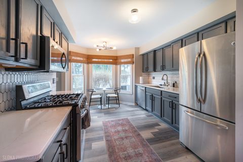 Tiny photo for 229 Spring Point Drive, Carpentersville, IL 60110 (MLS # 12610707)