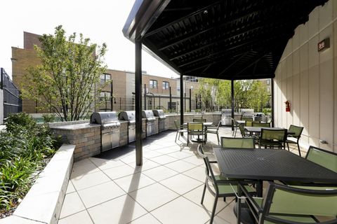 Tiny photo for 3930 N Pine Grove Avenue #801, Chicago, IL 60613 (MLS # 12456500)