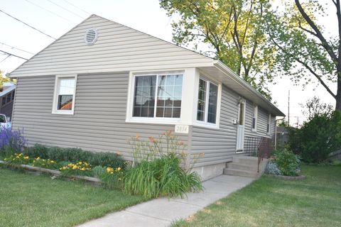 A home in Franklin Park