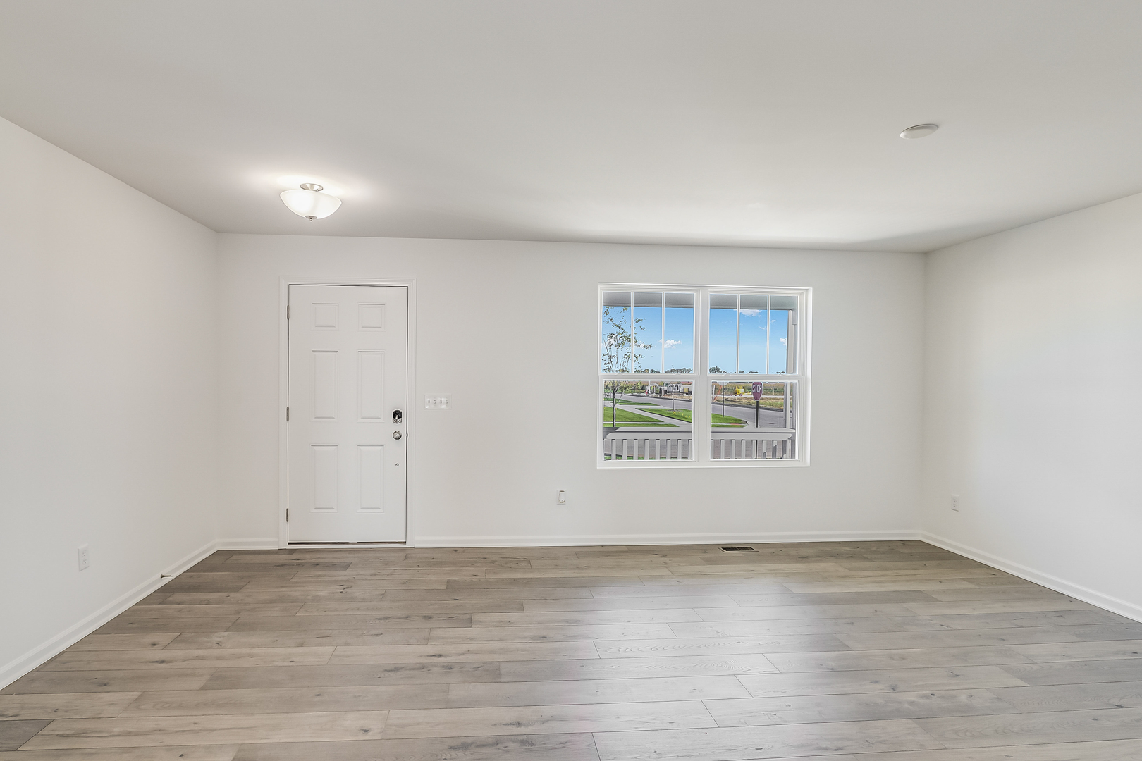810 Thornapple Lane