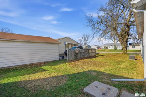 Tiny photo for 1230 N ELMWOOD Avenue, Davenport, IA 52807 (MLS # QC4269743)