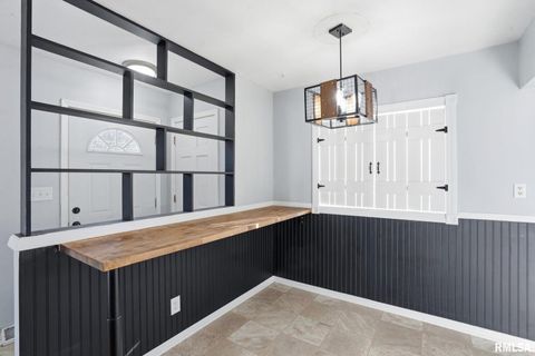 Tiny photo for 1230 N ELMWOOD Avenue, Davenport, IA 52807 (MLS # QC4269743)