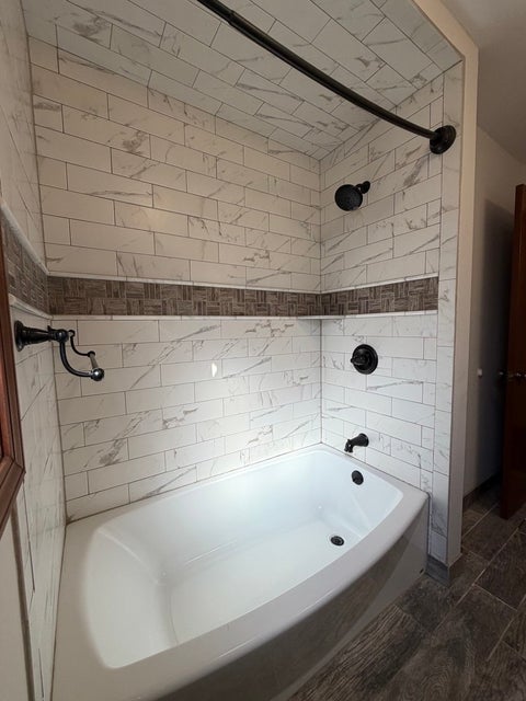 Tiny photo for 1N710 Newton Avenue, Glen Ellyn, IL 60137 (MLS # 12786097)