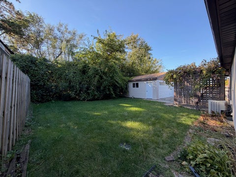 Tiny photo for 1N710 Newton Avenue, Glen Ellyn, IL 60137 (MLS # 12786097)