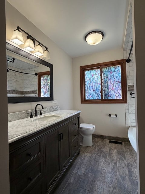 Tiny photo for 1N710 Newton Avenue, Glen Ellyn, IL 60137 (MLS # 12786097)