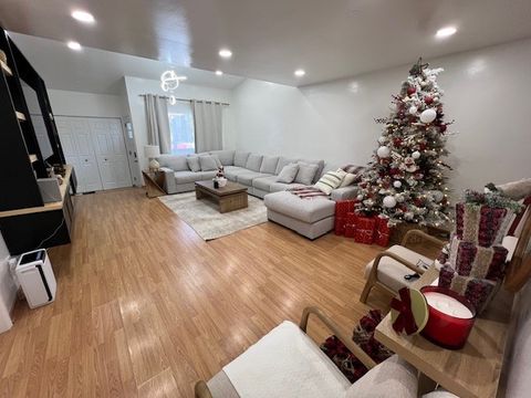 Tiny photo for 468 Harmony Drive, Wheeling, IL 60090 (MLS # 12539587)