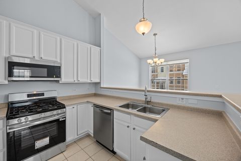 Tiny photo for 1710 DOGWOOD Lane, Hanover Park, IL 60133 (MLS # 12546254)