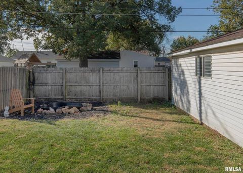 Tiny photo for 444 E 6TH Street, Milan, IL 61264 (MLS # QC4268950)