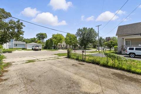 Tiny photo for 514 E Jackson Street, Joliet, IL 60432 (MLS # 12560001)