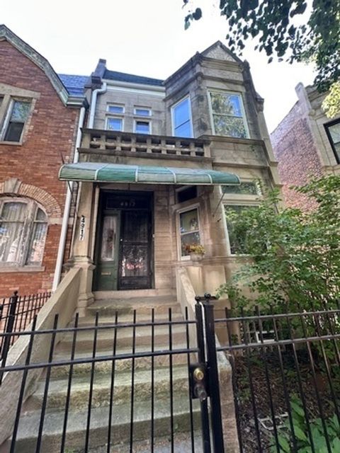 Photo of 4917 S Washington Park Court, Chicago, IL 60615 (MLS # 12464822)