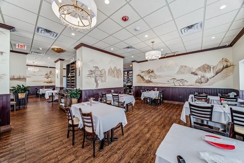 Tiny photo for 11055 W Roosevelt Road, Westchester, IL 60154 (MLS # 12624215)