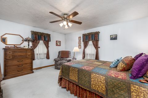 Tiny photo for 334 S Oak Lane, Streator, IL 61364 (MLS # 12619129)