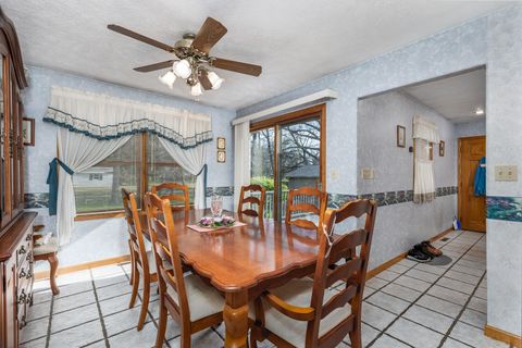 Tiny photo for 334 S Oak Lane, Streator, IL 61364 (MLS # 12619129)
