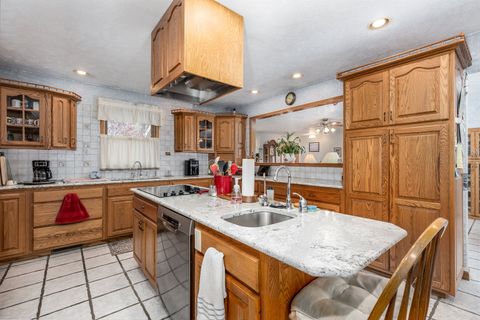 Tiny photo for 334 S Oak Lane, Streator, IL 61364 (MLS # 12619129)