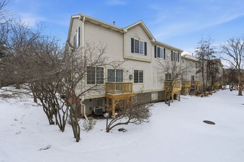 Tiny photo for 171 Monarch Drive, Streamwood, IL 60107 (MLS # 12571562)