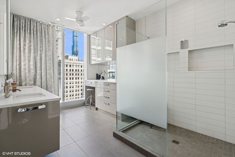 Tiny photo for 403 N Wabash Street #15B, Chicago, IL 60611 (MLS # 12605909)
