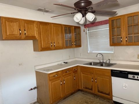 Tiny photo for 17609 Roosevelt Avenue, Homewood, IL 60430 (MLS # 12592682)