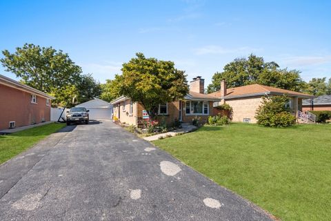 Tiny photo for 502 Clayton Road, Hillside, IL 60162 (MLS # 12490578)