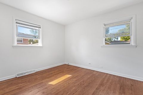 Tiny photo for 502 Clayton Road, Hillside, IL 60162 (MLS # 12490578)