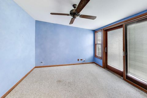Tiny photo for 8334 N New England Avenue, Niles, IL 60714 (MLS # 12570430)