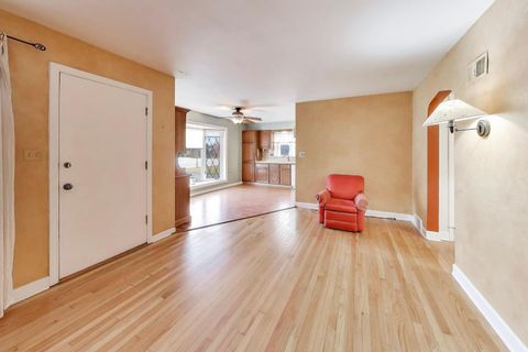 Tiny photo for 8334 N New England Avenue, Niles, IL 60714 (MLS # 12570430)