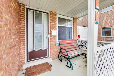 Tiny photo for 8334 N New England Avenue, Niles, IL 60714 (MLS # 12570430)