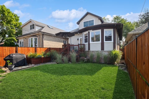 Tiny photo for 6210 N Moody Avenue, Chicago, IL 60646 (MLS # 12726846)