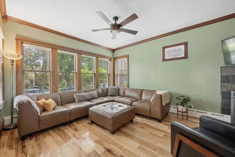 Tiny photo for 6210 N Moody Avenue, Chicago, IL 60646 (MLS # 12726846)