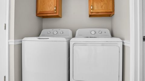 Tiny photo for 601 S Sunny Lane, Urbana, IL 61802 (MLS # 12614874)