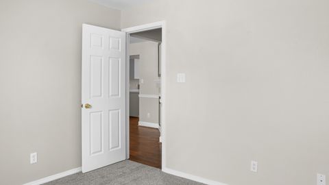 Tiny photo for 601 S Sunny Lane, Urbana, IL 61802 (MLS # 12614874)