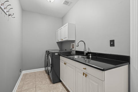 Tiny photo for 26105 Whispering Woods Circle, Plainfield, IL 60585 (MLS # 12750472)