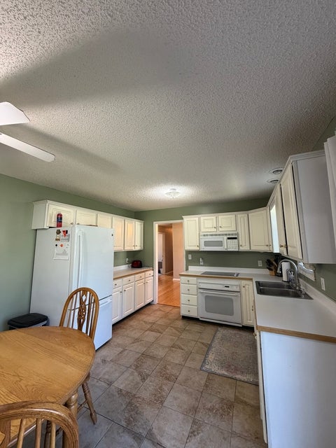 Tiny photo for 2815 Spruce Drive, Metropolis, IL 62960 (MLS # 12762753)
