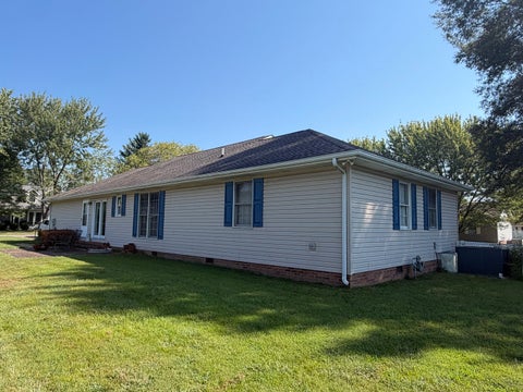 Tiny photo for 2815 Spruce Drive, Metropolis, IL 62960 (MLS # 12762753)