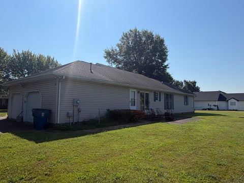 Tiny photo for 2815 Spruce Drive, Metropolis, IL 62960 (MLS # 12762753)