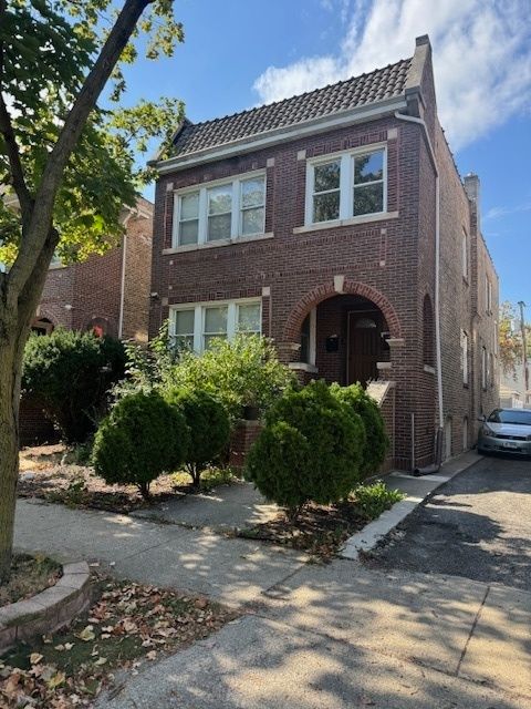 1828 S 58th Avenue Cicero IL 60804