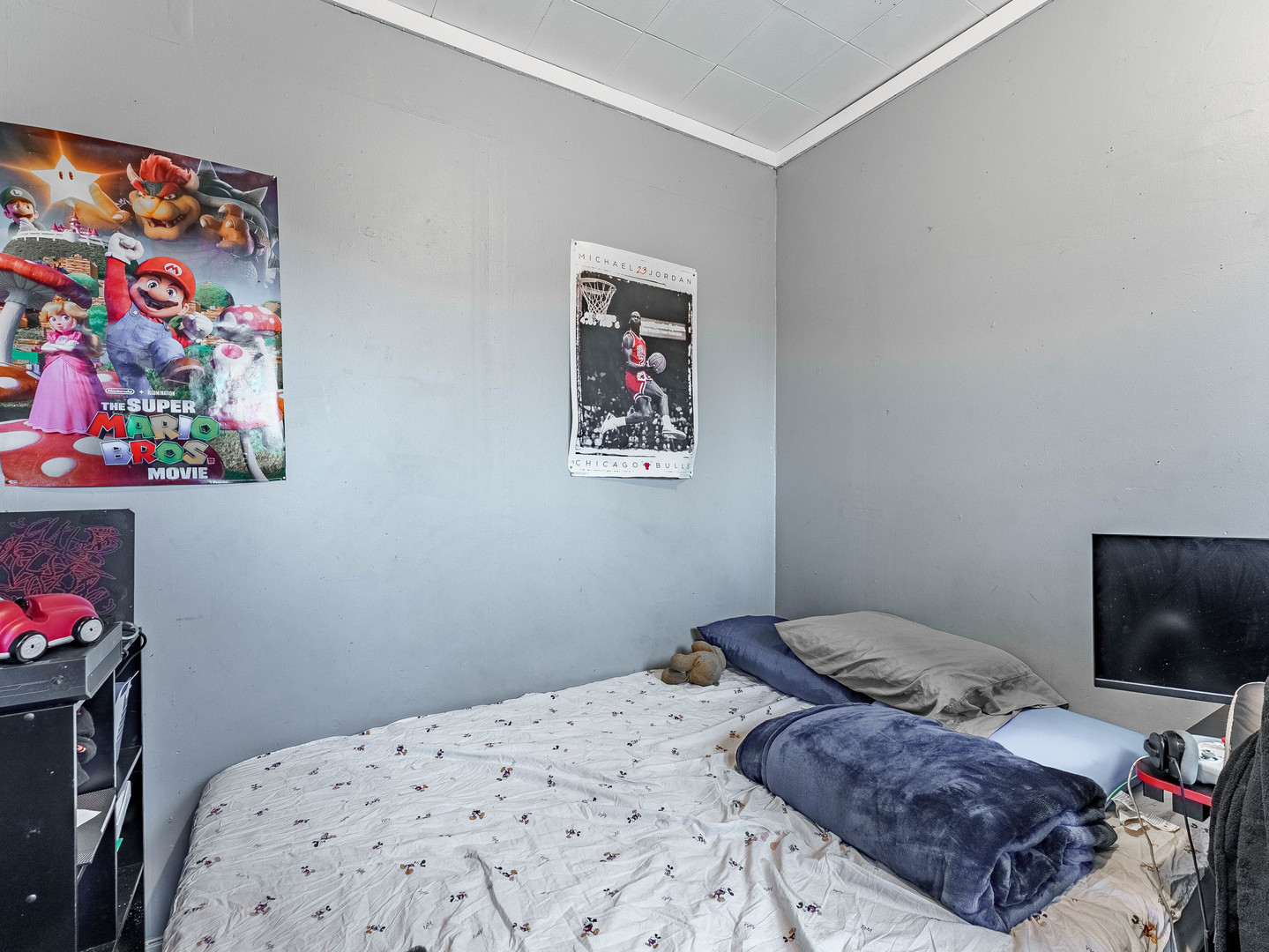 3217 S Ridgeway Avenue