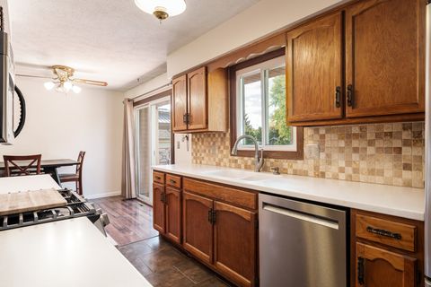 Tiny photo for 4404 HARVEST Trail, Loves Park, IL 61111 (MLS # 12502832)