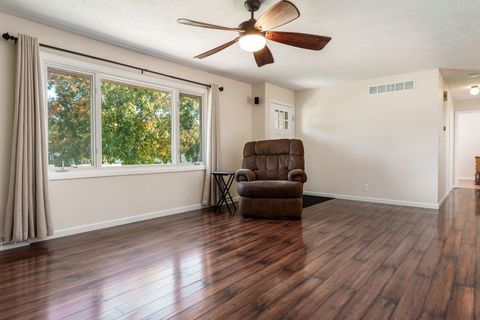 Tiny photo for 4404 HARVEST Trail, Loves Park, IL 61111 (MLS # 12502832)