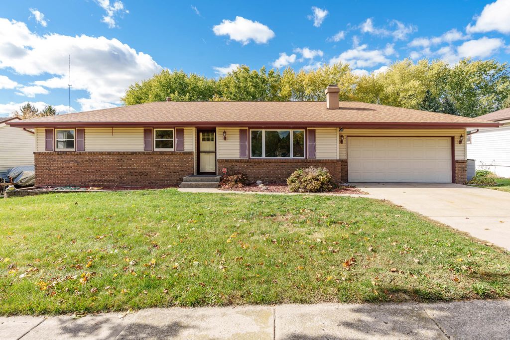 Photo for 4404 HARVEST Trail, Loves Park, IL 61111 (MLS # 12502832)