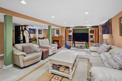 Tiny photo for 420 Radcliffe Avenue, Des Plaines, IL 60016 (MLS # 12530707)