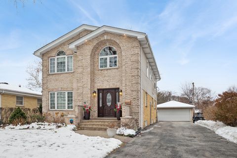 Photo of 420 Radcliffe Avenue, Des Plaines, IL 60016 (MLS # 12530707)