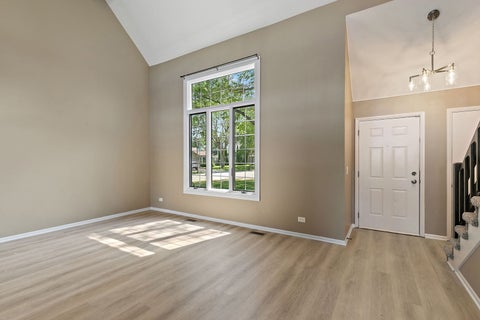 Tiny photo for 208 Carol Ann Drive, Streamwood, IL 60107 (MLS # 12754120)