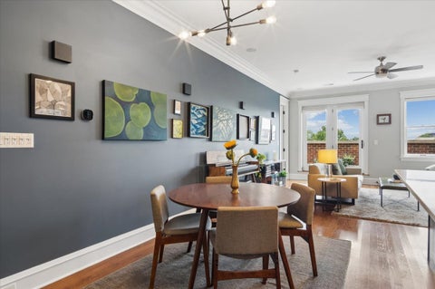 Tiny photo for 5647 N CLARK Street #402, Chicago, IL 60660 (MLS # 12768187)