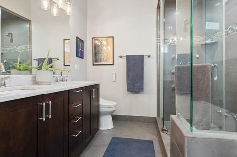 Tiny photo for 5647 N CLARK Street #402, Chicago, IL 60660 (MLS # 12768187)