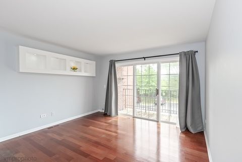Tiny photo for 680 Mill Circle #203, Wheeling, IL 60090 (MLS # 12678273)