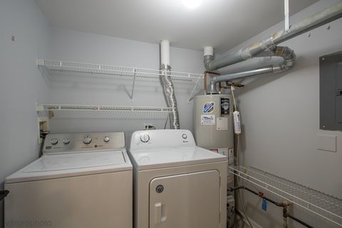 Tiny photo for 680 Mill Circle #203, Wheeling, IL 60090 (MLS # 12678273)