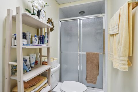 Tiny photo for 2300 Bellaire Court, Des Plaines, IL 60016 (MLS # 12529435)