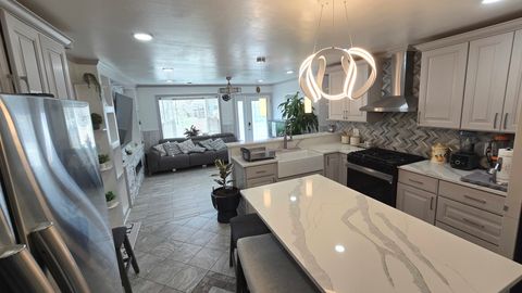 Tiny photo for 714 Russet Lane, Streamwood, IL 60107 (MLS # 12616697)